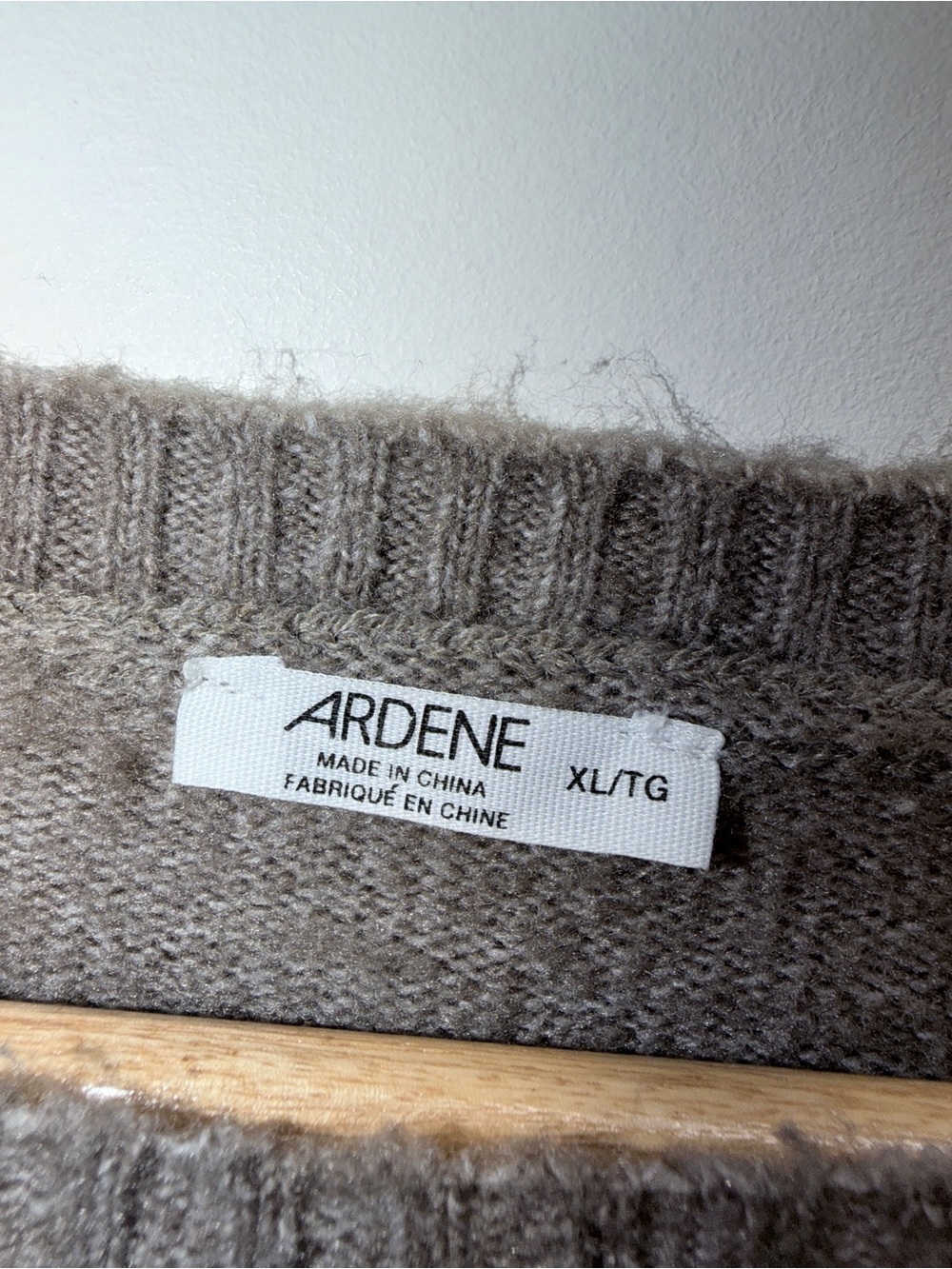 XL Cozy Bear Knit Sweater - Taupe with Navy Accent 🐻 - Picture 5 of 6